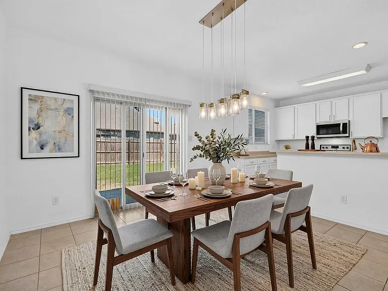 6212 Topsail Dr — Photo 11