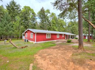 305 Daily Ln, Grants Pass, OR 97527