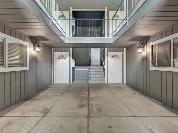 2516 S 286th Pl Unit C, Federal Way, WA 98003