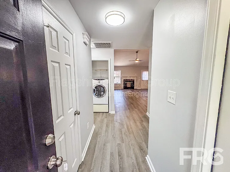 2604 Boone Ct #A — Photo 3