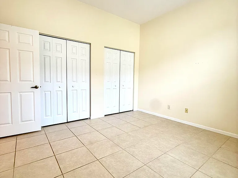 408 N Key Lime Sq SW — Photo 18
