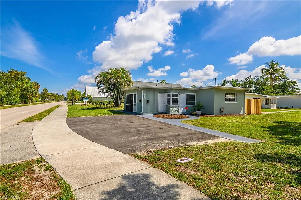 1 bed, 1.0 bath, 800 sqft, $2,000 — Photo 2