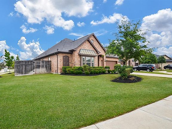 4th image of 3503 Fern Creek Ct
