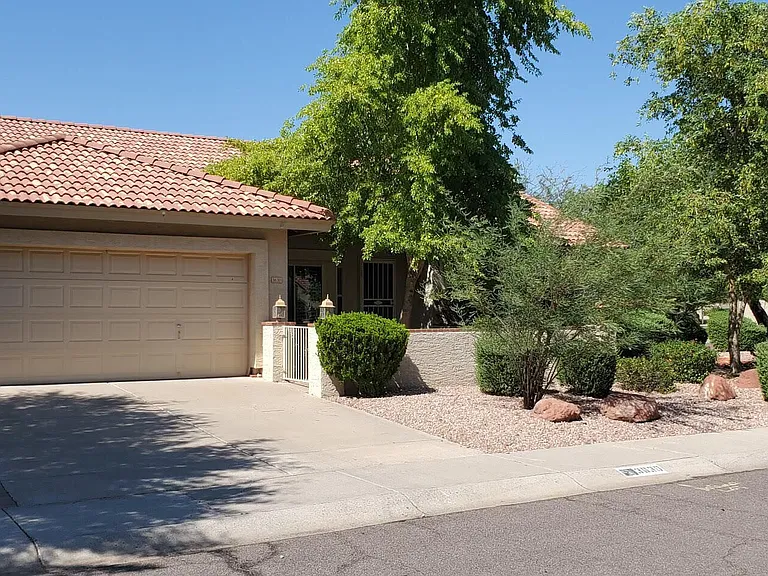 3630 E Goldfinch Gate Ln — Photo 1