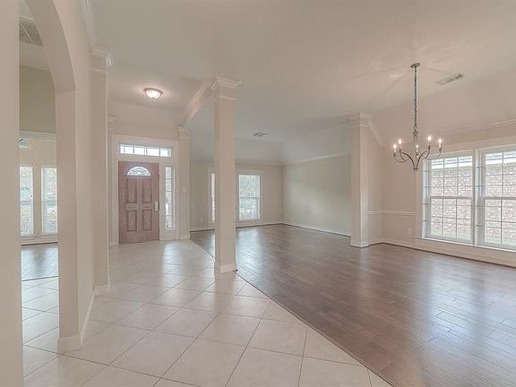 5th image of 3007 Covebrook Dr