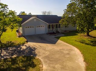 6071 Voight Bridge Rd, Blackshear, GA 31516