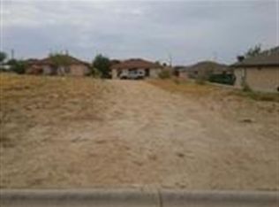 609 Riverhill Dr, Laredo, TX 78046