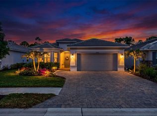 10060 Coral Shore Dr, Englewood, FL 34223