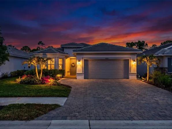 10060 Coral Shore Dr, Englewood, FL 34223