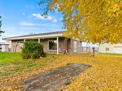 4605 Ahtanum Rd, Yakima, WA, 98903