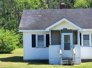 11193 Parallel Rd, Birdsnest, VA 23307