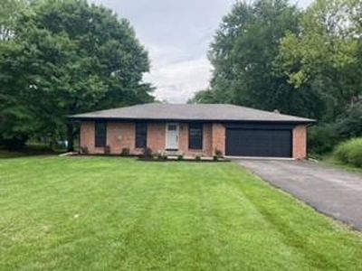 8112 Folkstone Rd, Indianapolis, IN, 46268