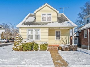 101 Stewart Street, Floral Park, NY 11001