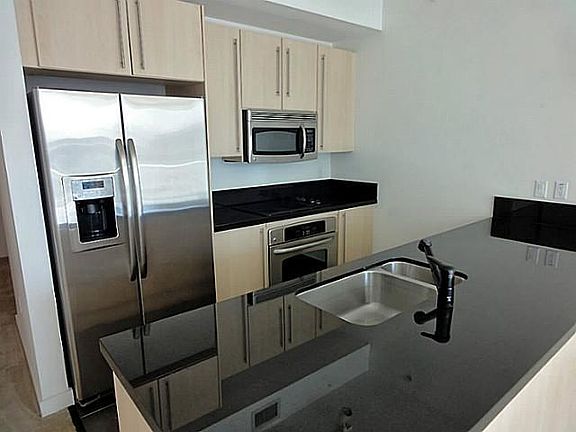 2nd image of 1111 SW 1st Ave APT 3316