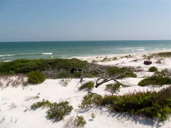 842 Gulf Shore Dr #0, Carrabelle, FL 32322
