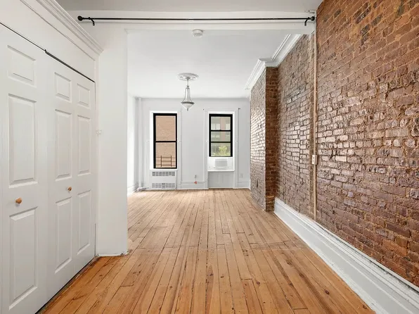 208 East 90th Street image 7 of 11