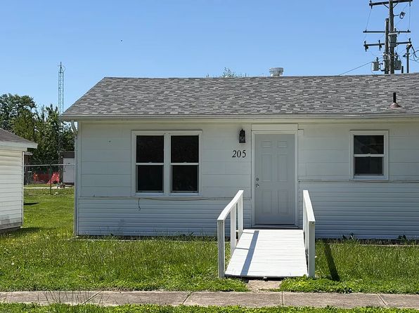 205 N Calhoun St
