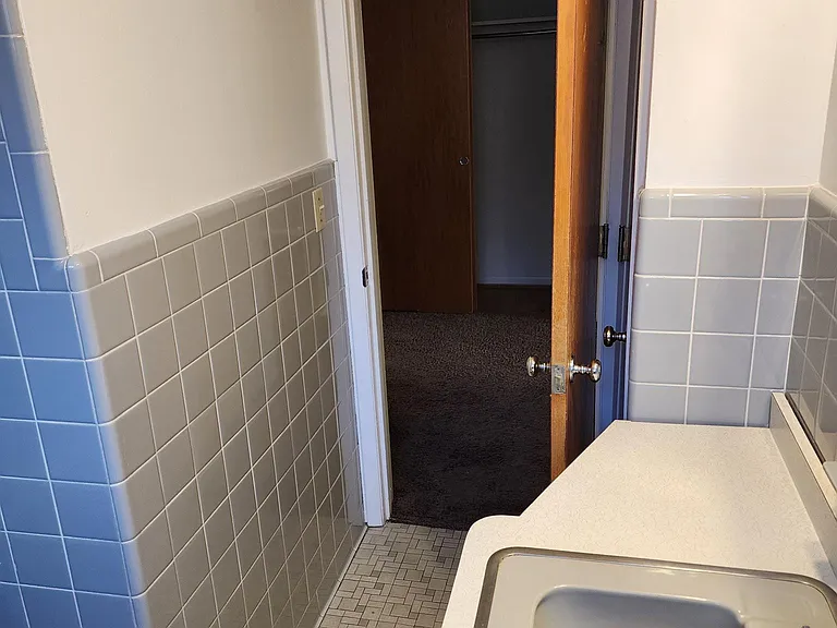 2526 Vera Ave #3 — Photo 15