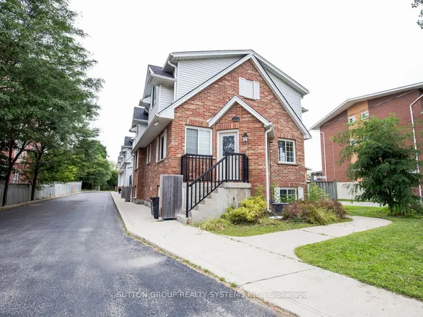 360 Erb St W, Waterloo, ON N2L 1W6