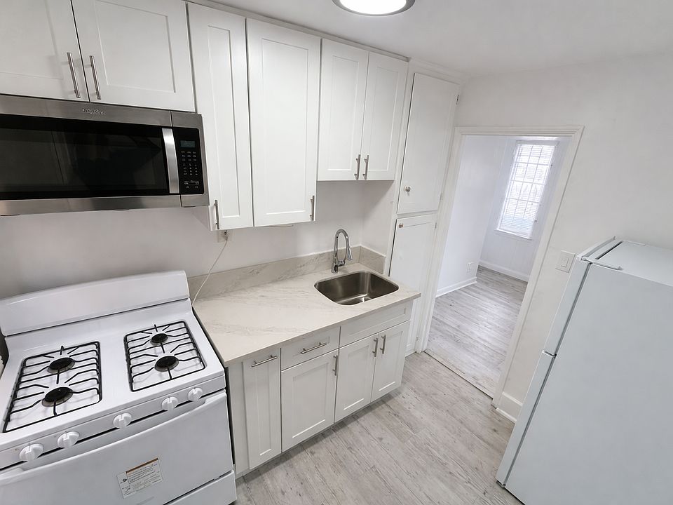 1st image of 1302 Pacific Ave APT 02