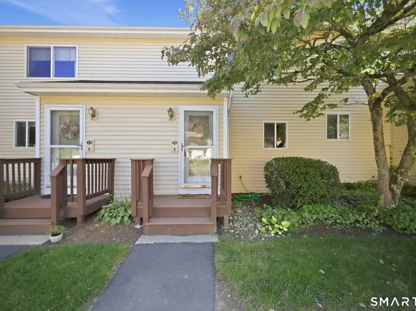 35 Stone Pond Road #35, Tolland, CT 06084