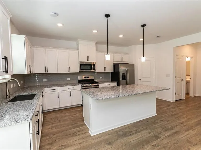 2247 Braystone Ln — Photo 3