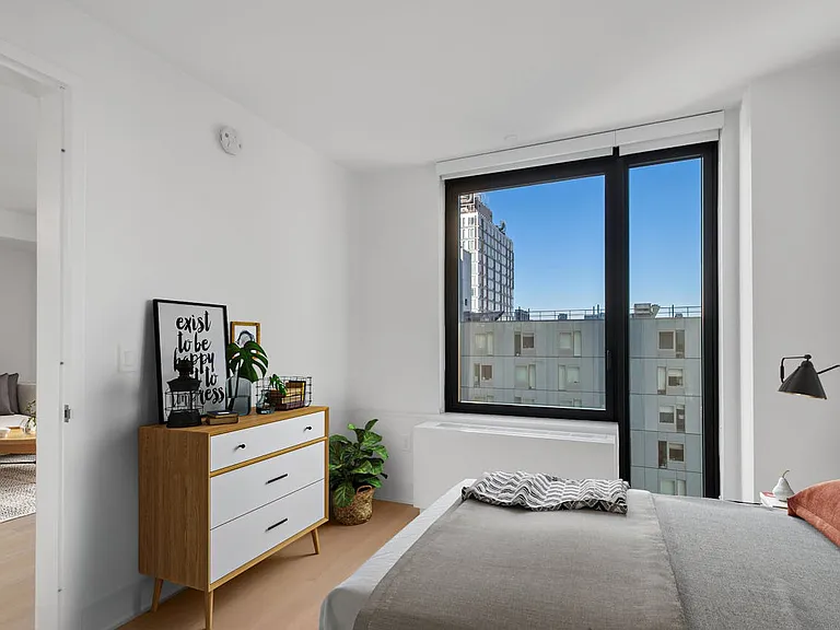 662 Pacific St #25F — Photo 7