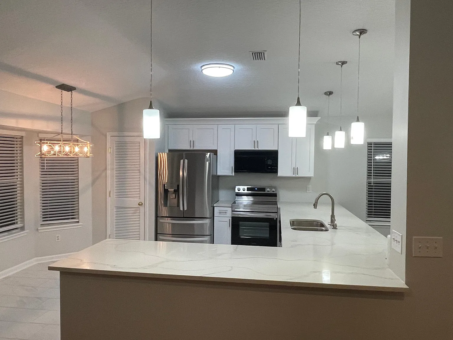4801 Victoria Chase Ct — Photo 1