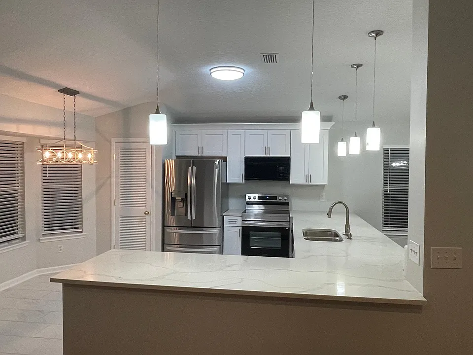 4801 Victoria Chase Ct