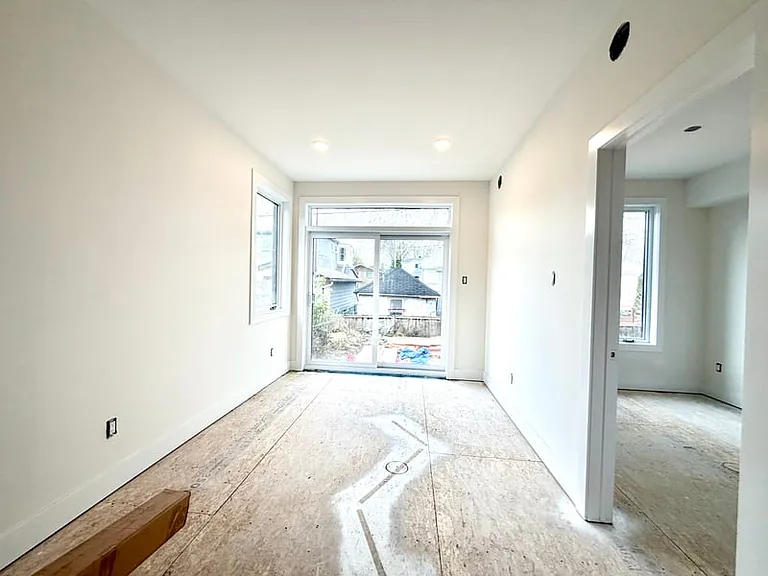 157 Glynn Ave #B — Photo 5