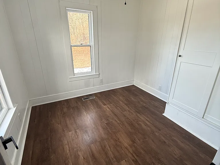 Bedroom #1 - Downstairs