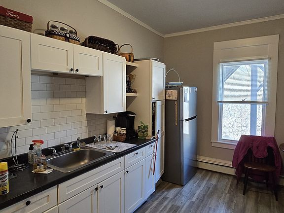 2nd image of 102-104 Boswell Avenue