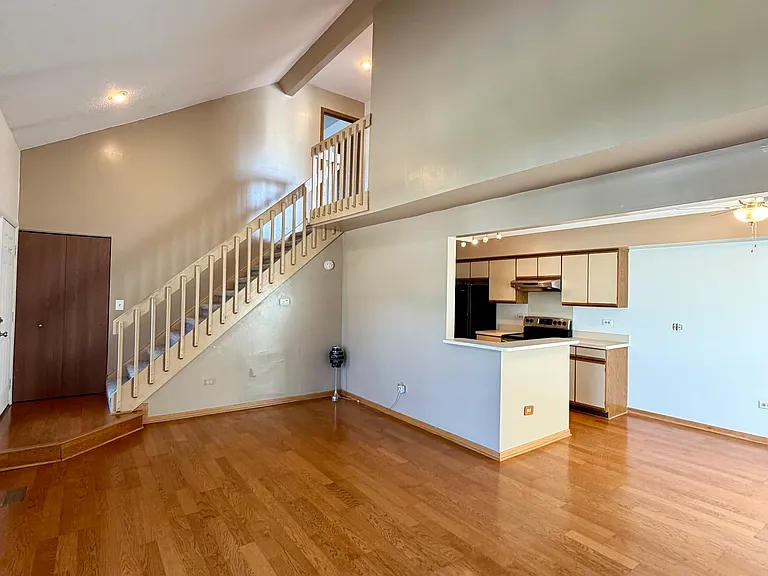 1201 N Knollwood Dr — Photo 3