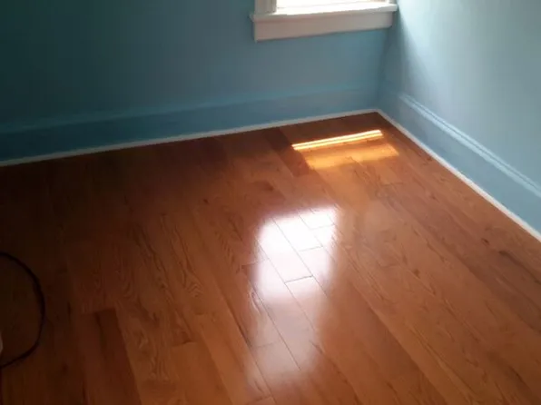 108 Warren Ave, Roselle Park, NJ 07204