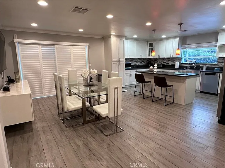412 Magellan Rd — Photo 4