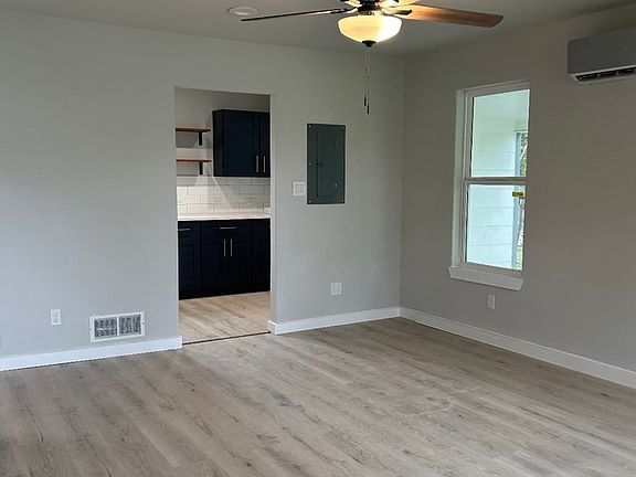 4th image of 506 MCDOUGAL AVE
