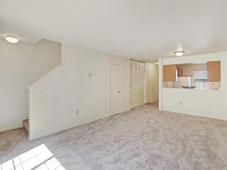 900 West Townhomes — Photo 42