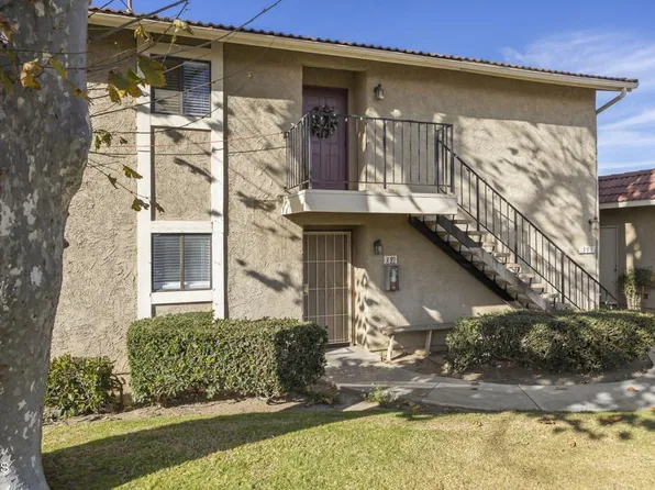 391 W Santa Barbara St, Santa Paula, CA 93060