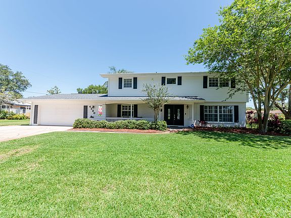 2nd image of 4230 Ivanhoe Dr