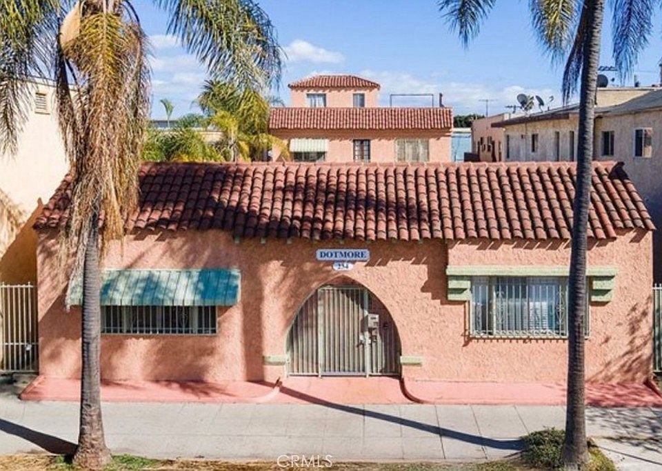 1st image of 234 Lime Ave APT 3