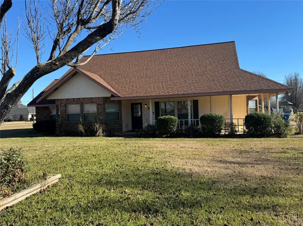 327 N Willow Dr, Bossier City, LA 71111