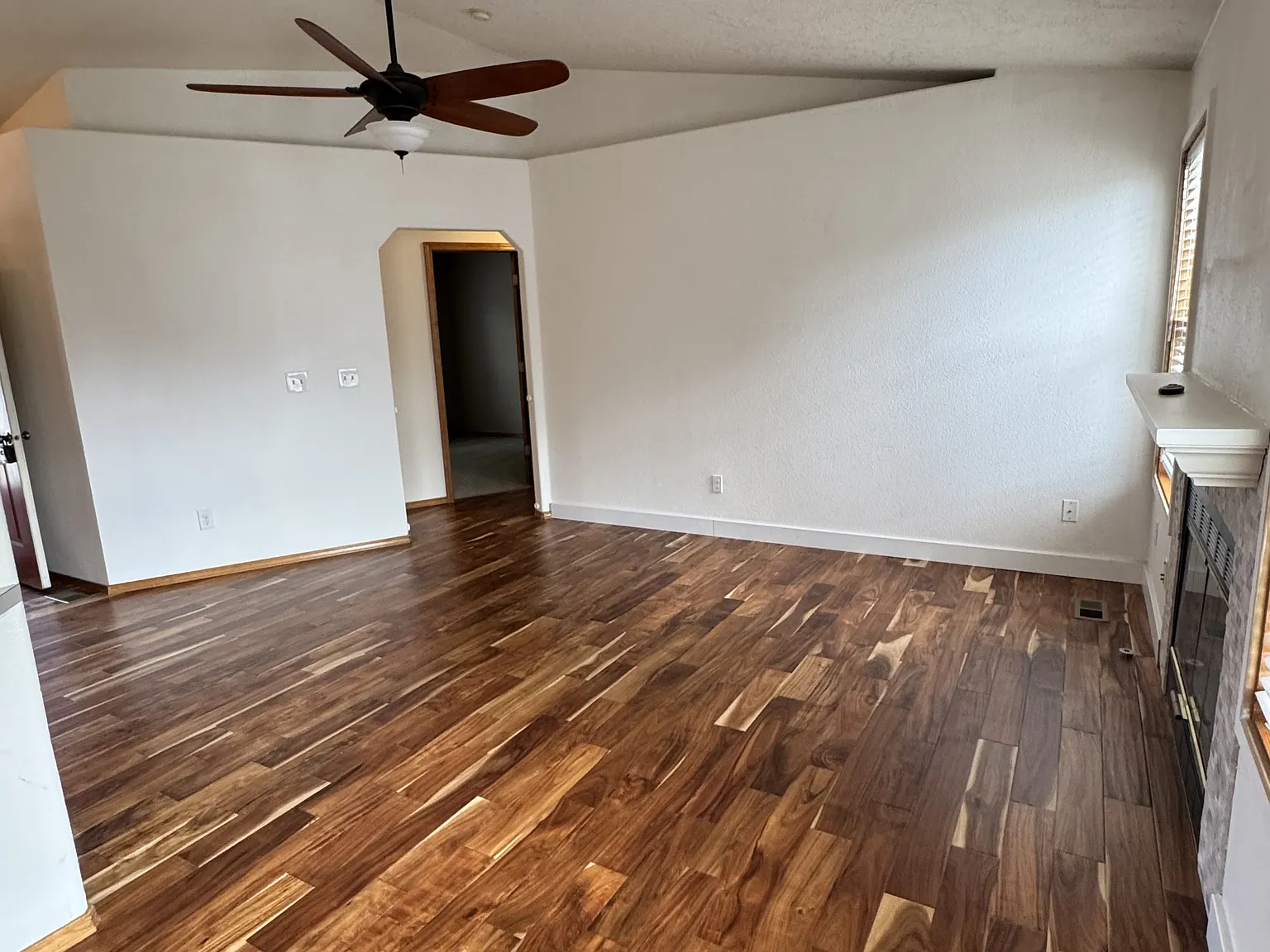 426 West Arizona Lane - 1 — Photo 2
