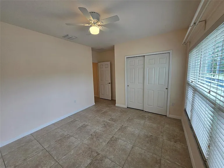2246 Waukegan Dr — Photo 24