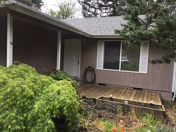2nd image of 4904 NE 147th Ave
