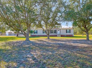 12124 Redrose Ave, Weeki Wachee, FL 34614