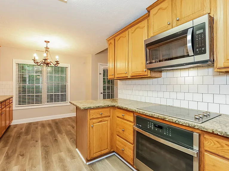 430 Allens Landing Ct — Photo 6