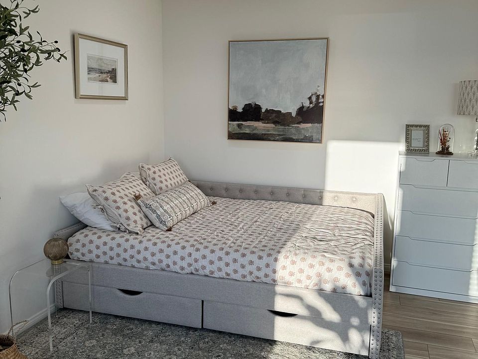 Queen size bed; relaxing and tasteful decor