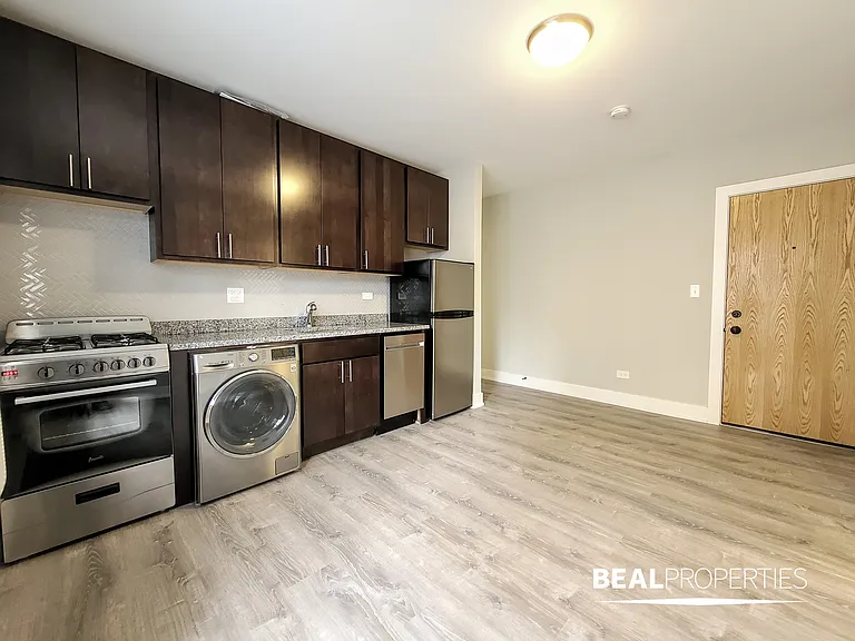 427 West Belden — Photo 35