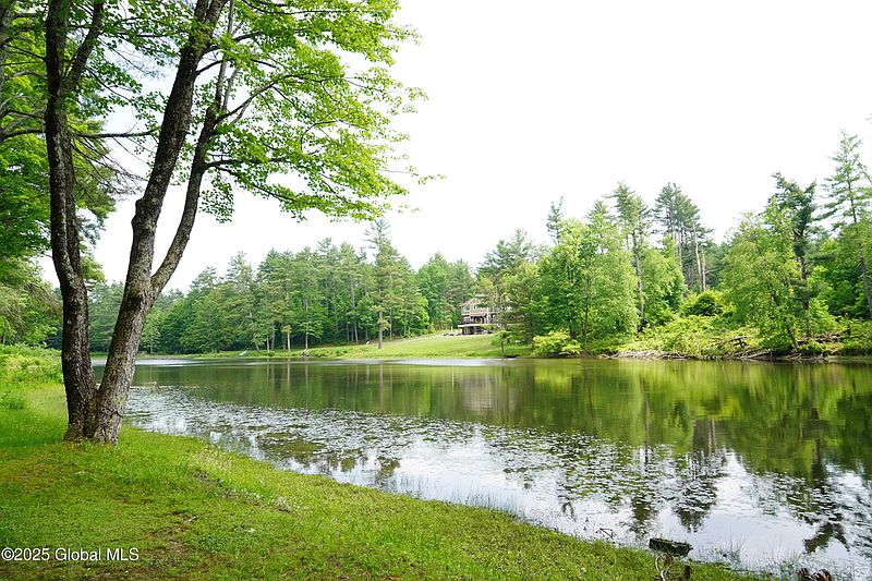 2nd image of 177 Lake Lorraine Way