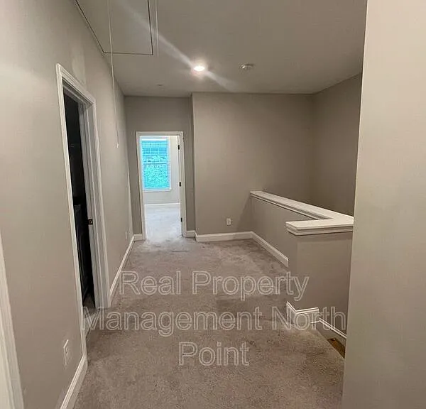 942 Catamaran Ct — Photo 15